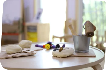 Project Room at Step By Step Nursery in Mirdif, supporting inquiry-based learning with materials and tools for hands-on exploration.